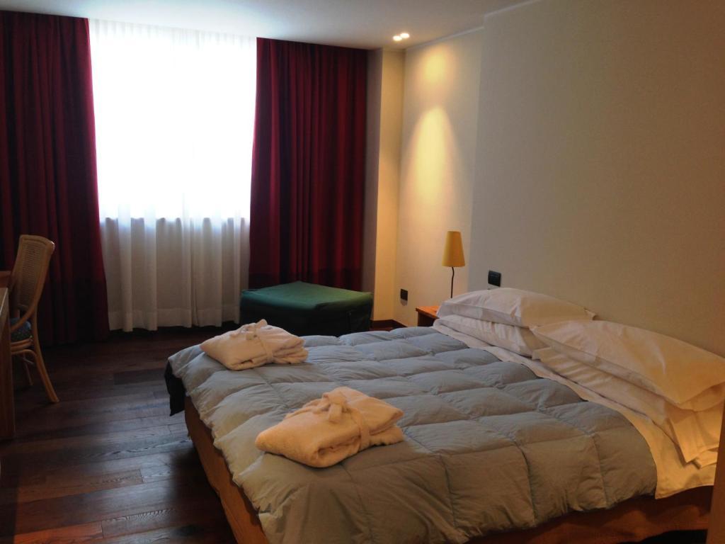 Hotel Dufour Gressoney-la-Trinité Room photo